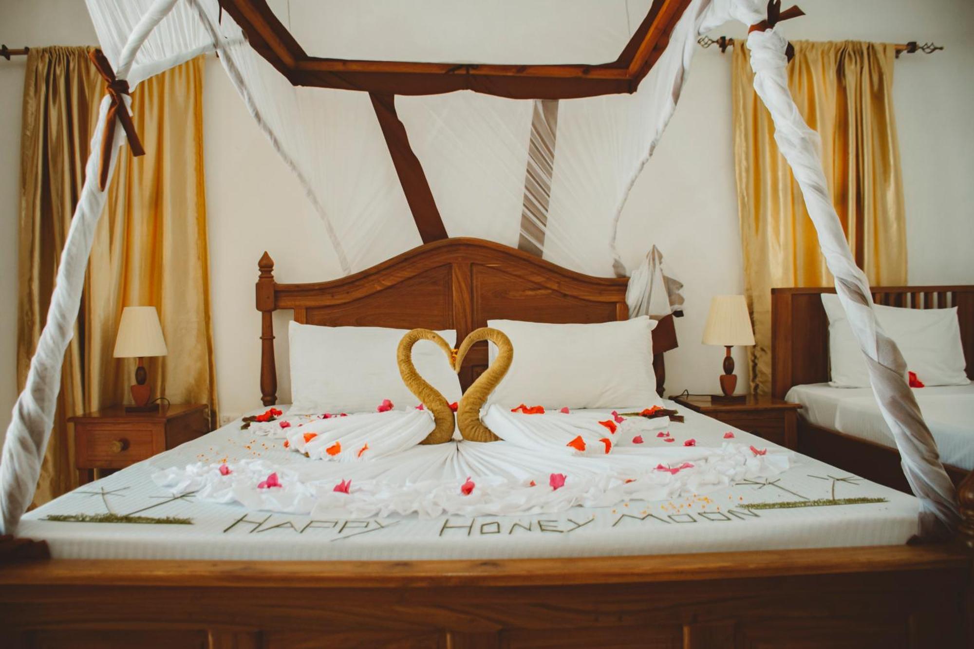 Mambo Ocean Resort Làng Làng Pwani Mchangani Ngoại thất bức ảnh