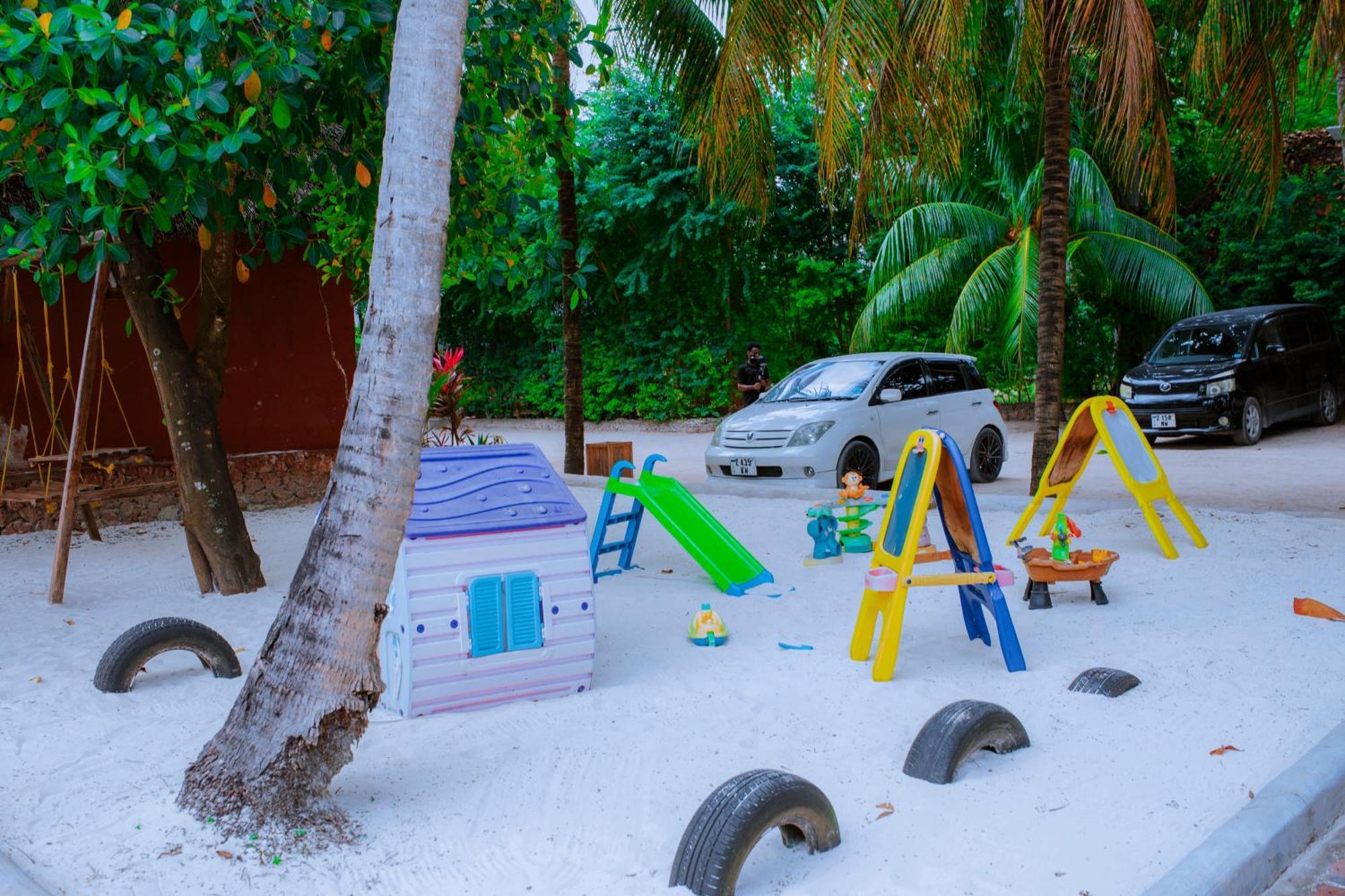 Mambo Ocean Resort Làng Làng Pwani Mchangani Ngoại thất bức ảnh