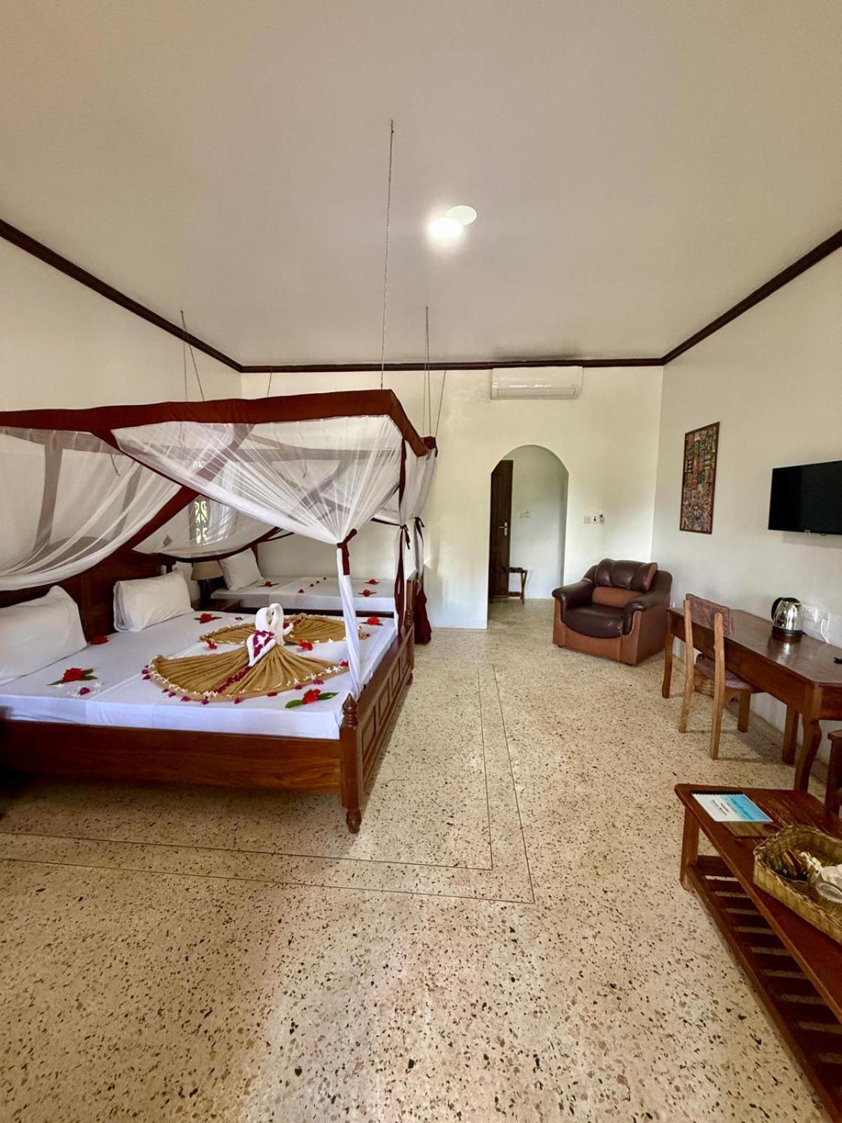 Mambo Ocean Resort Làng Làng Pwani Mchangani Ngoại thất bức ảnh